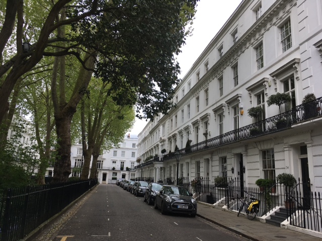 Wellington Square - No. 30 is just before portico.